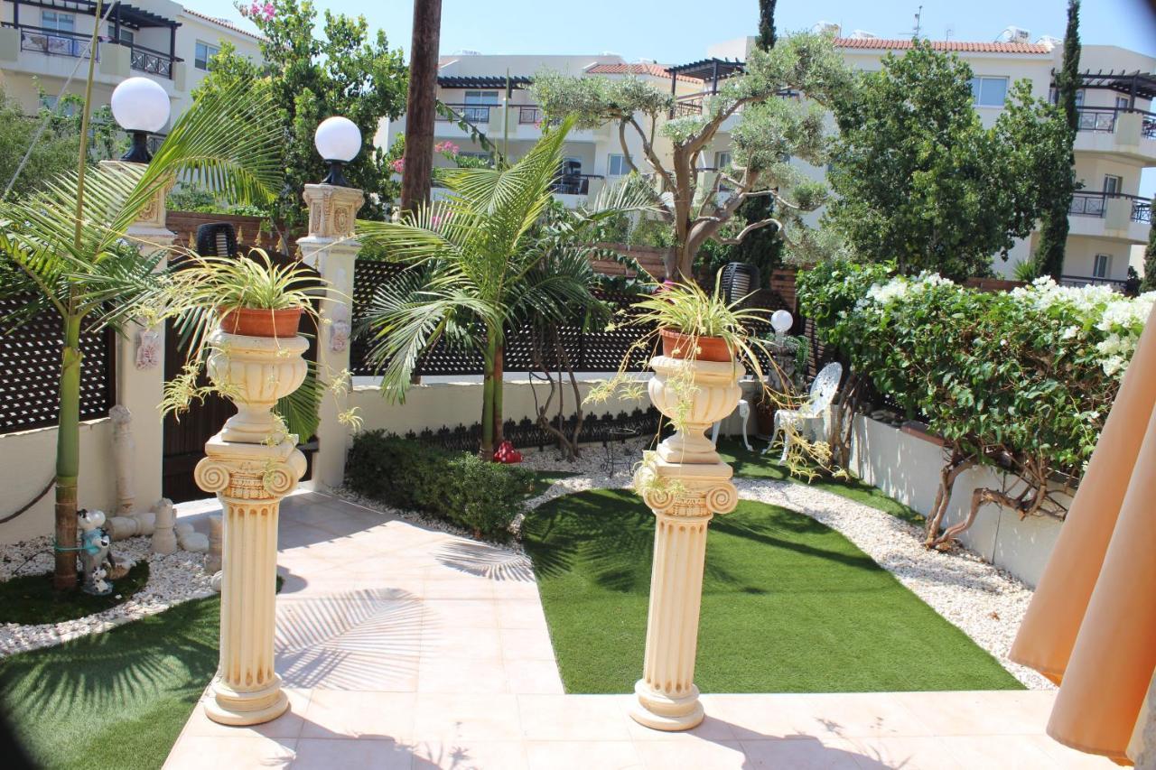 Ivoton Home Paphos ภายนอก รูปภาพ