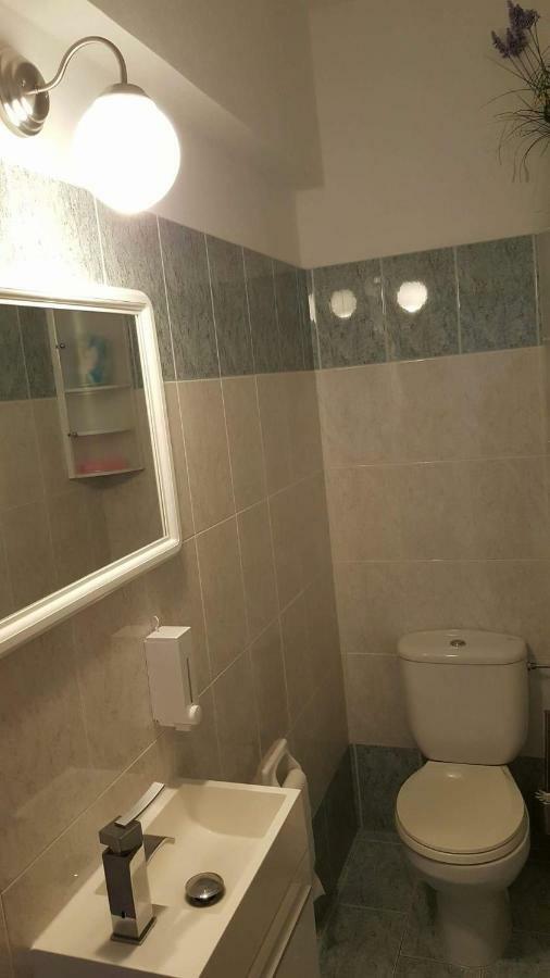 Ivoton Home Paphos ภายนอก รูปภาพ